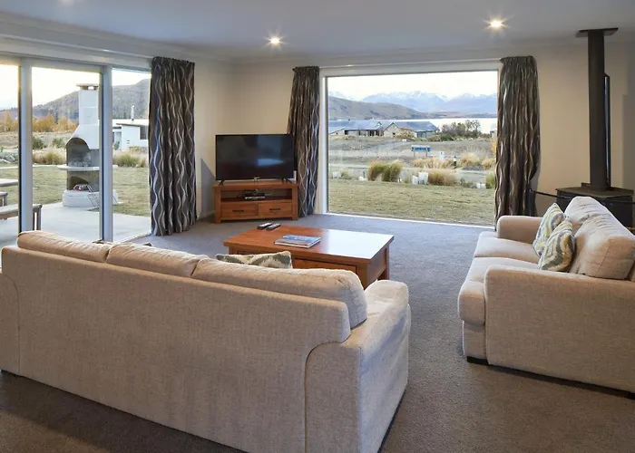 Majestic View - Lake Tekapo